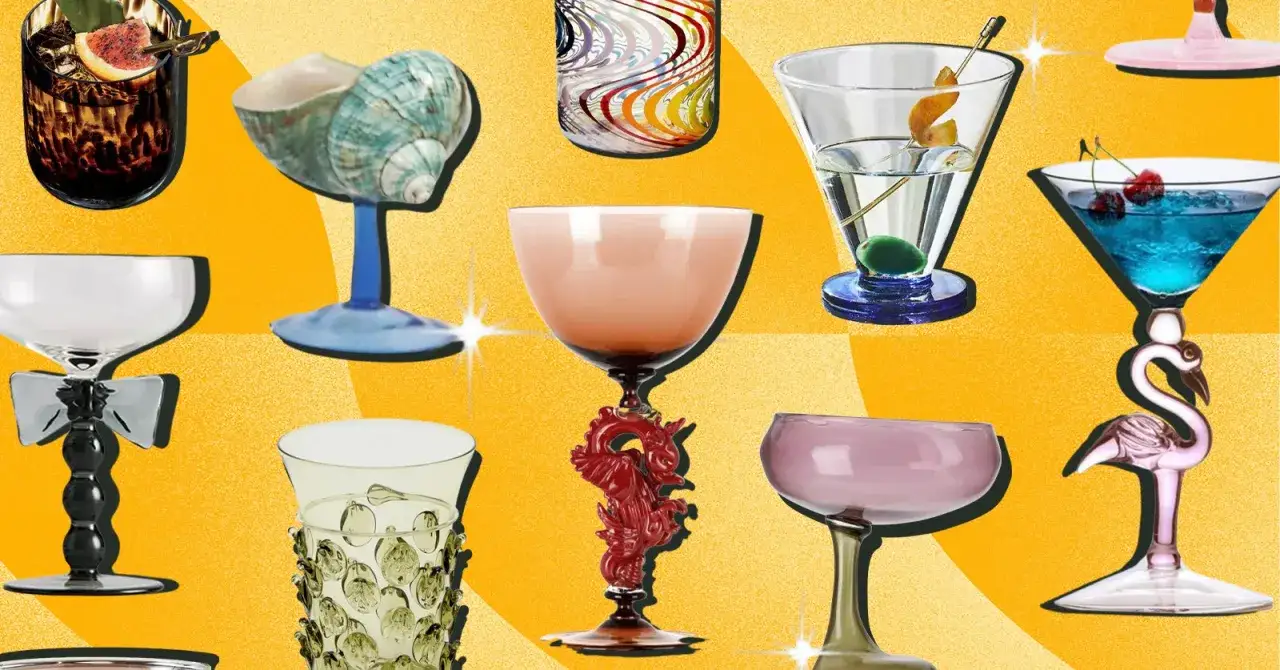 Collection de verres à cocktail originaux : un coquillage, un dragon, un flamant rose, et d'autres types de verre cocktail fantaisistes.