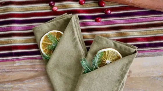 Pliage de serviette original - 5 idées simples pour une table chic