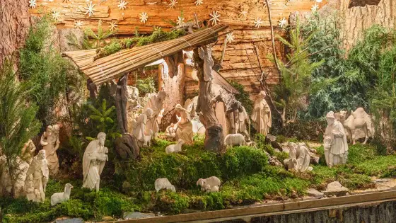 Crèche de Noël DIY - Créez un décor magique et harmonieux
